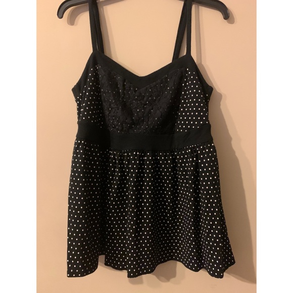torrid Tops - Torrid size 1 (14/16) tank top